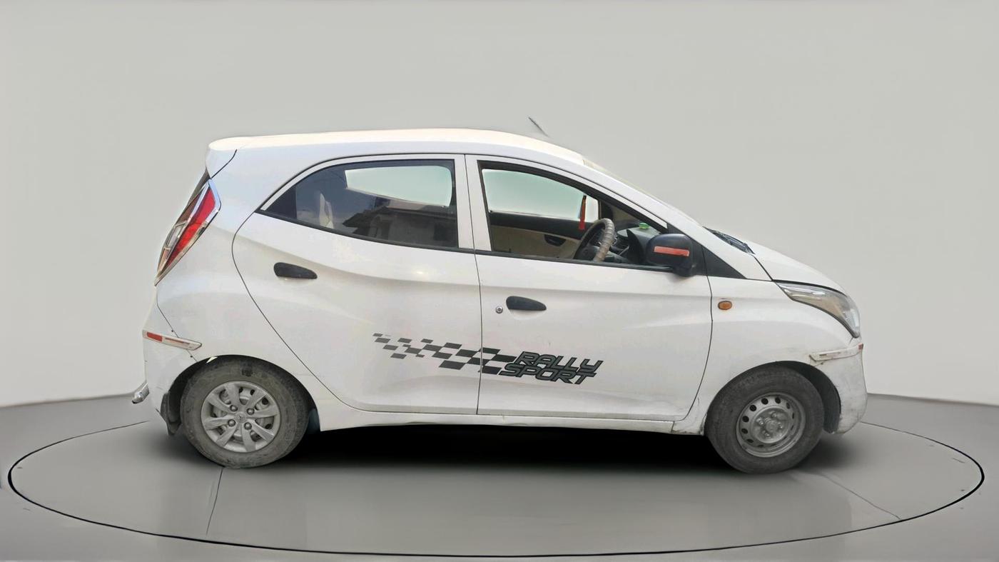 2013 Hyundai Eon ERA +, Petrol, Manual, 13,086 km, exterior