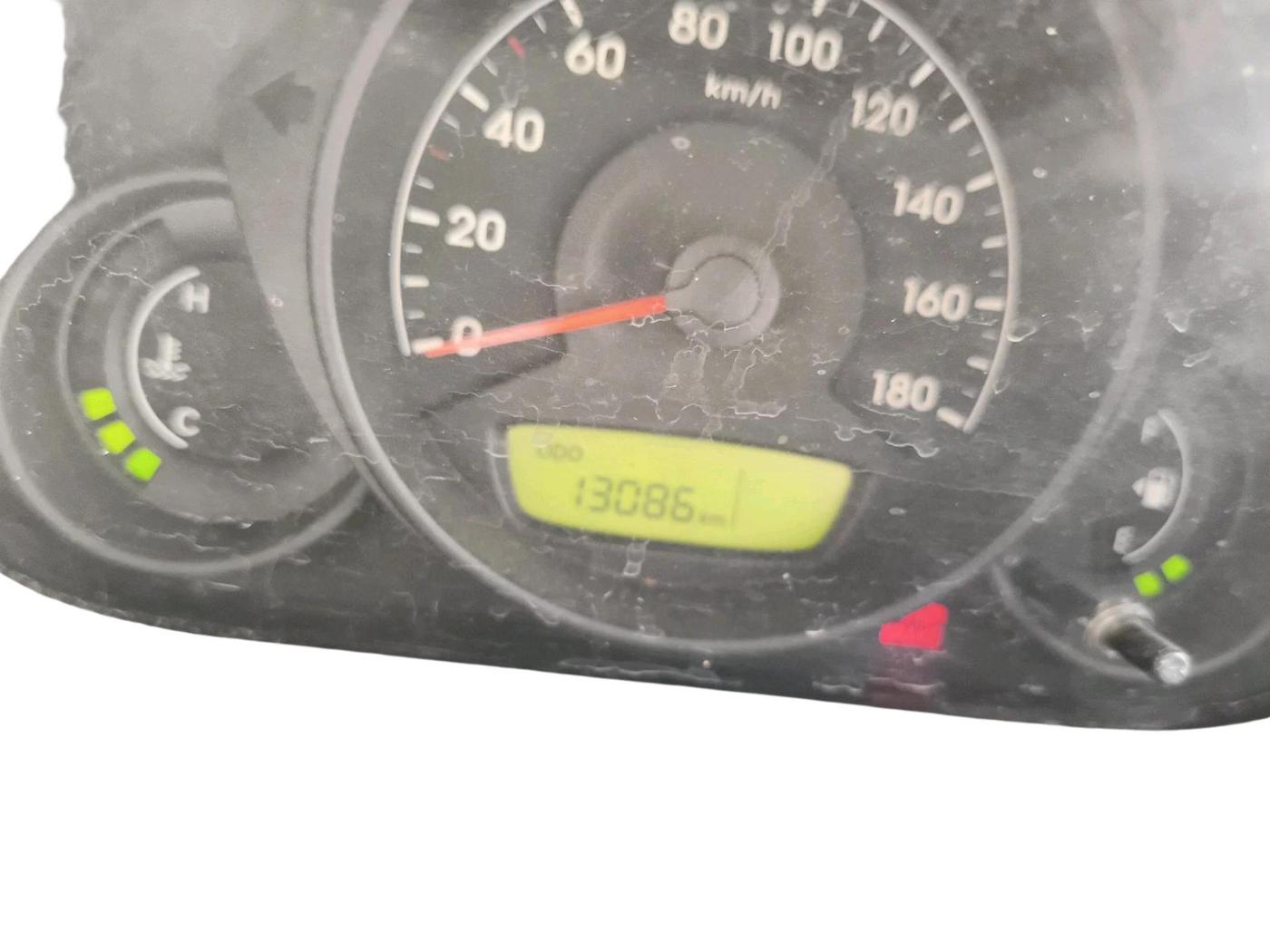 2013 Hyundai Eon ERA +, Petrol, Manual, 13,086 km, interior