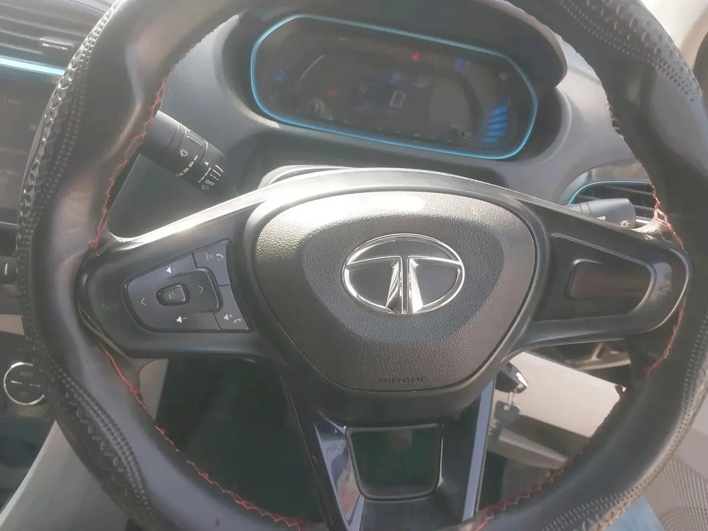 2023 Tata TIAGO EV XT MEDIUM RANGE, Electric, Automatic, 39,000 km, interior
