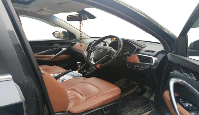 2020 MG HECTOR PLUS SHARP 2.0 DIESEL TURBO MT 6-STR, Diesel, Manual, 88,130 km, interior