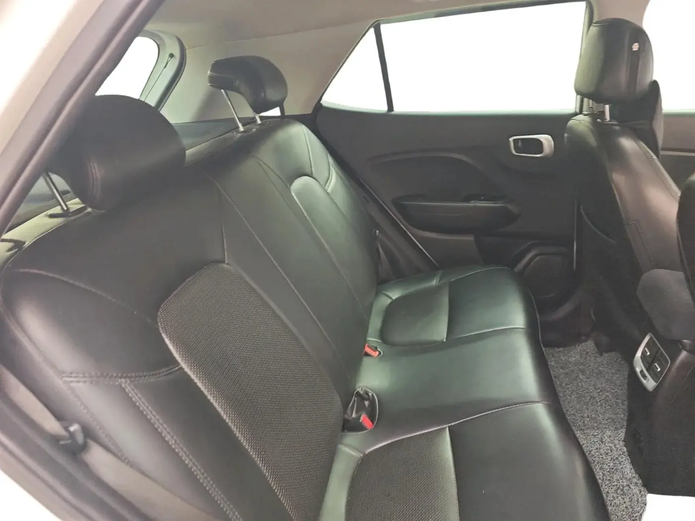 2019 Hyundai VENUE SX PLUS 1.0 TURBO DCT, Petrol, Automatic, 49,821 km, interior