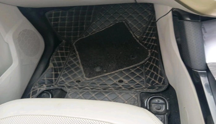 2021 Tata Safari XZA PLUS GOLD, Diesel, Automatic, 71,234 km, interior