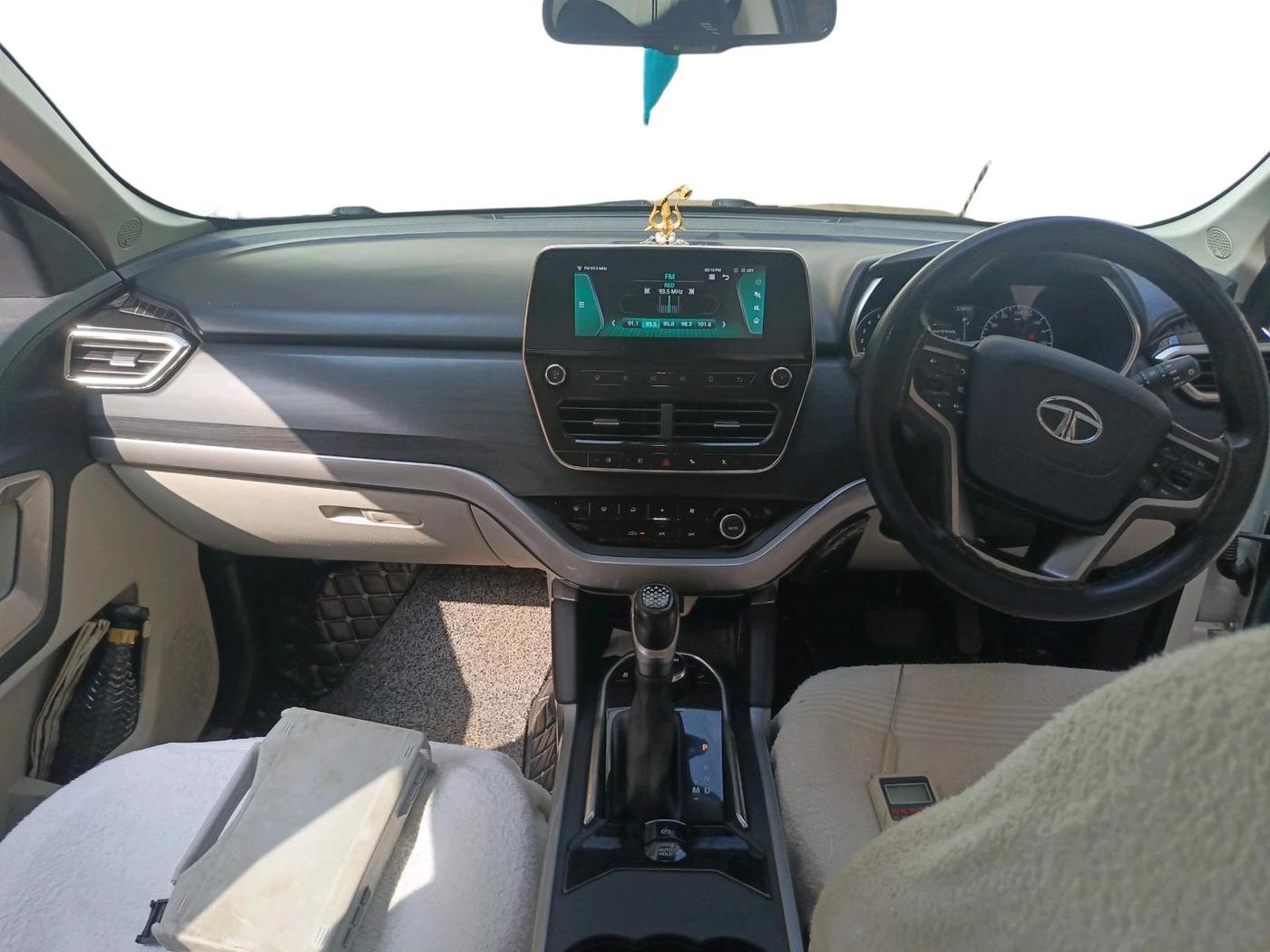 2021 Tata Safari XZA PLUS 6S, Diesel, Automatic, 99,160 km, interior