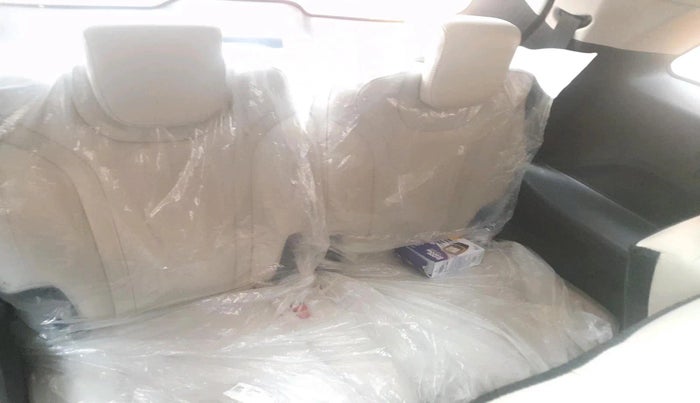 2023 Mahindra XUV700 AX 7 D MT 7 STR, Diesel, Manual, 67,826 km, interior