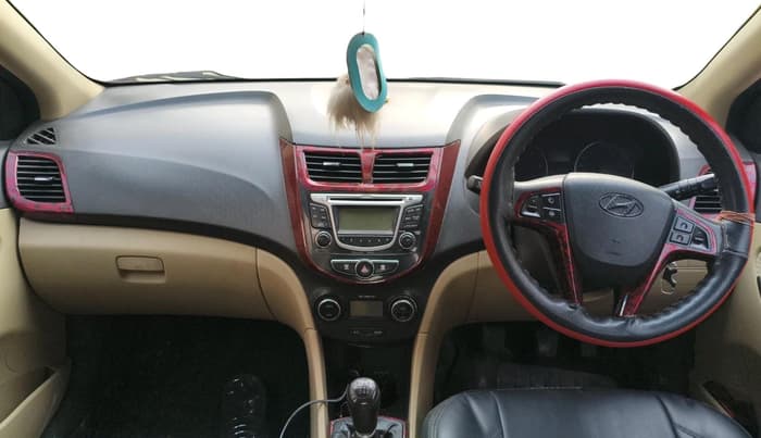 2013 Hyundai Verna FLUIDIC 1.6 CRDI, Diesel, Manual, 1,65,470 km, interior