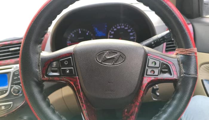 2013 Hyundai Verna FLUIDIC 1.6 CRDI, Diesel, Manual, 1,65,470 km, interior