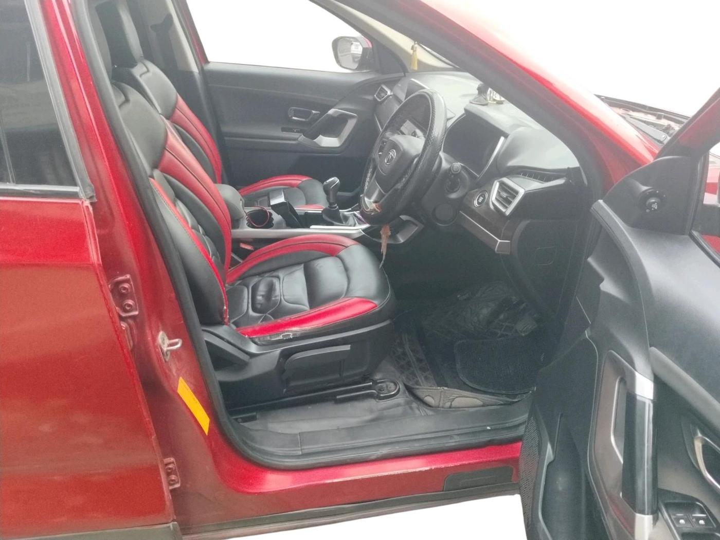 2021 Tata Harrier XT PLUS 2.0L KRYOTEC, Diesel, Manual, 44,097 km, interior