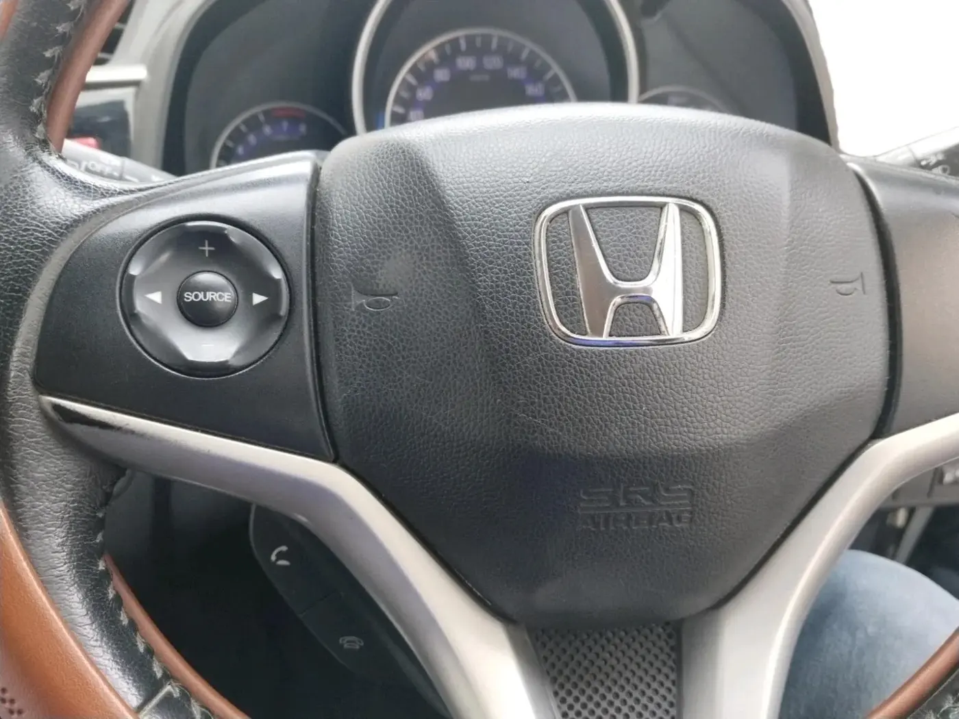 2015 Honda Jazz 1.2L I-VTEC VX, Petrol, Manual, 37,000 km, interior