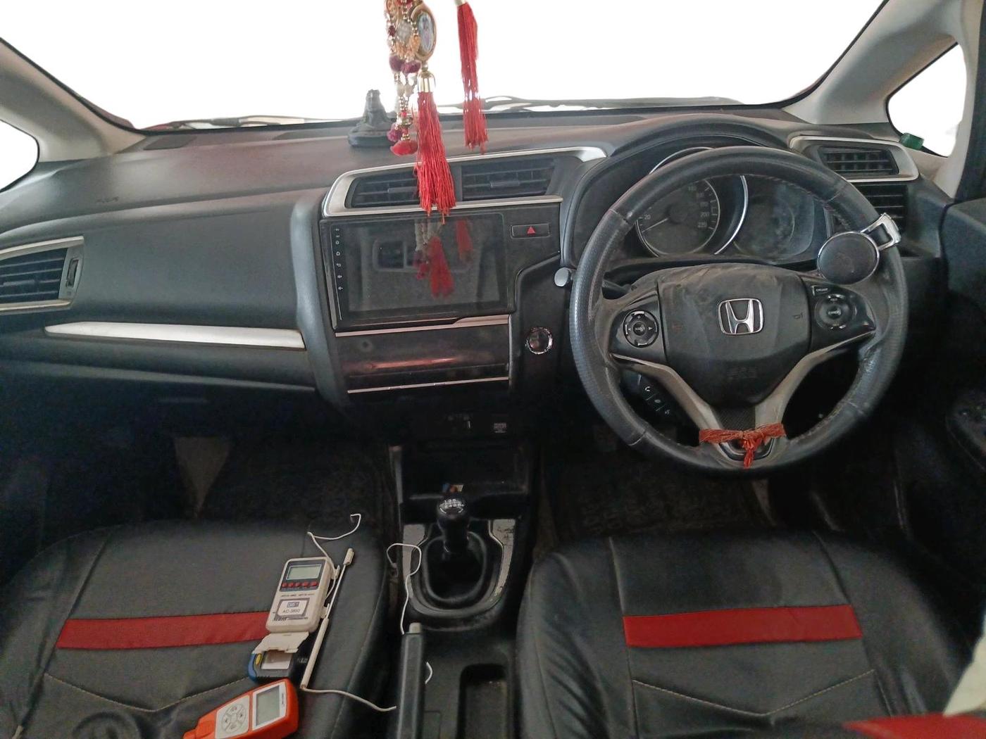 2019 Honda WR-V 1.5L I-DTEC VX MT, Diesel, Manual, 91,508 km, interior