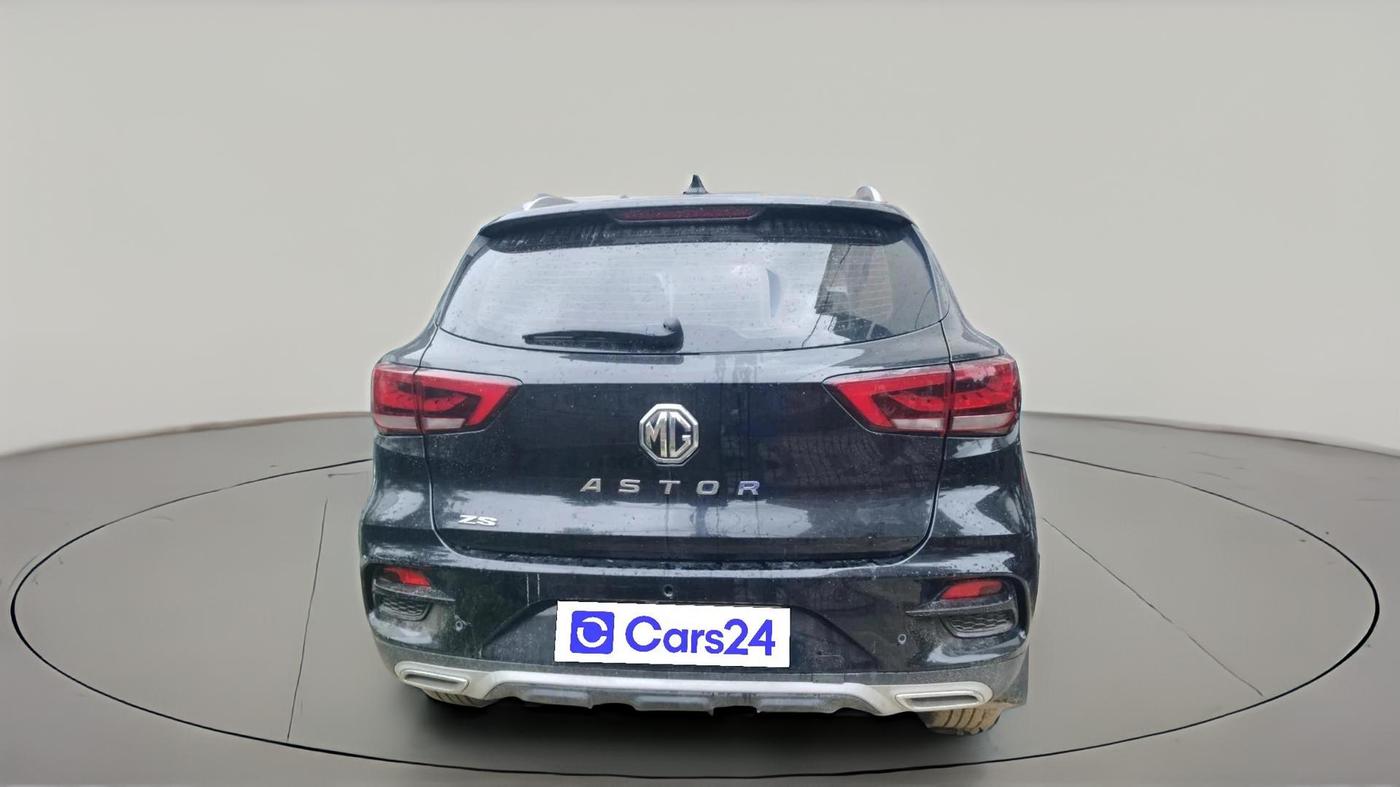 2024 MG ASTOR  Sharp Pro 1.5 MT (Ivory), Petrol, Manual, 23,291 km, exterior