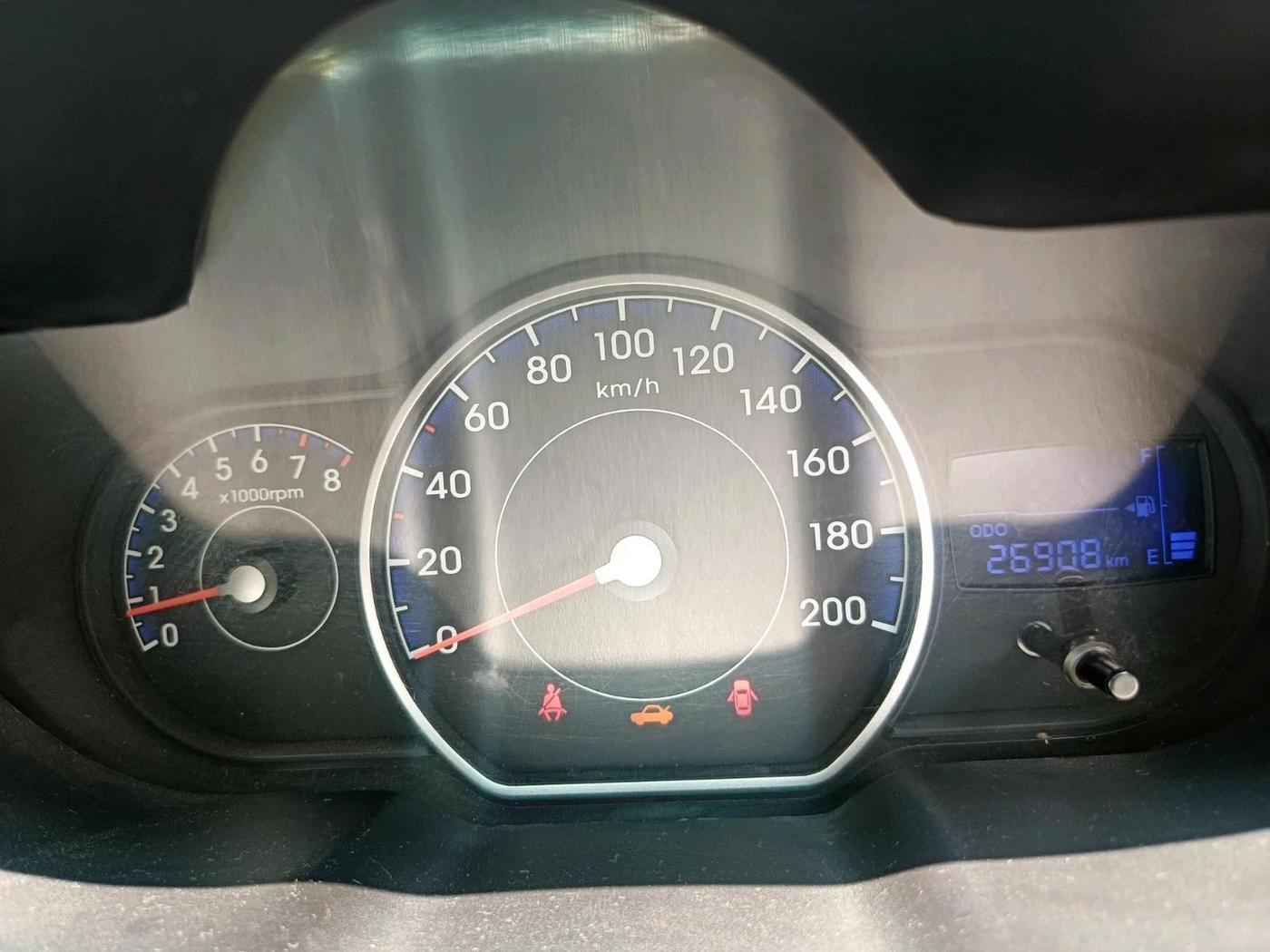 2012 Hyundai i10 SPORTZ 1.2, Petrol, Manual, 26,908 km, interior