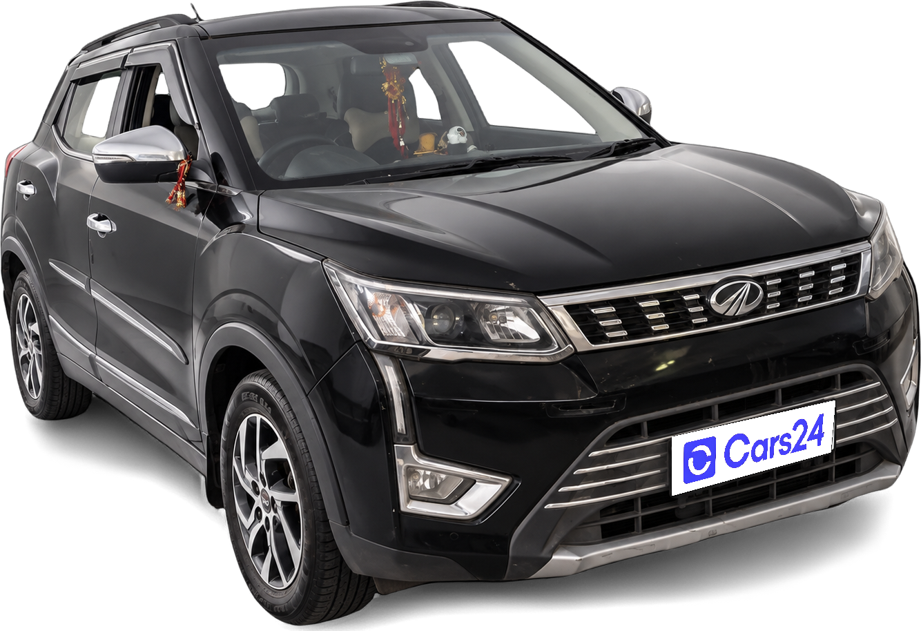 2022 Mahindra XUV300 - SUV - Diesel - Manual - ₹8.00 lakh