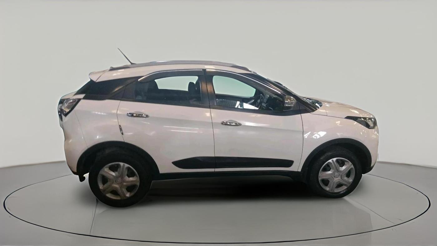 2022 Tata NEXON XM SUNROOF PETROL, Petrol, Manual, 37,253 km, exterior