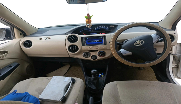 2013 Toyota Etios GD, Diesel, Manual, 24,036 km, interior