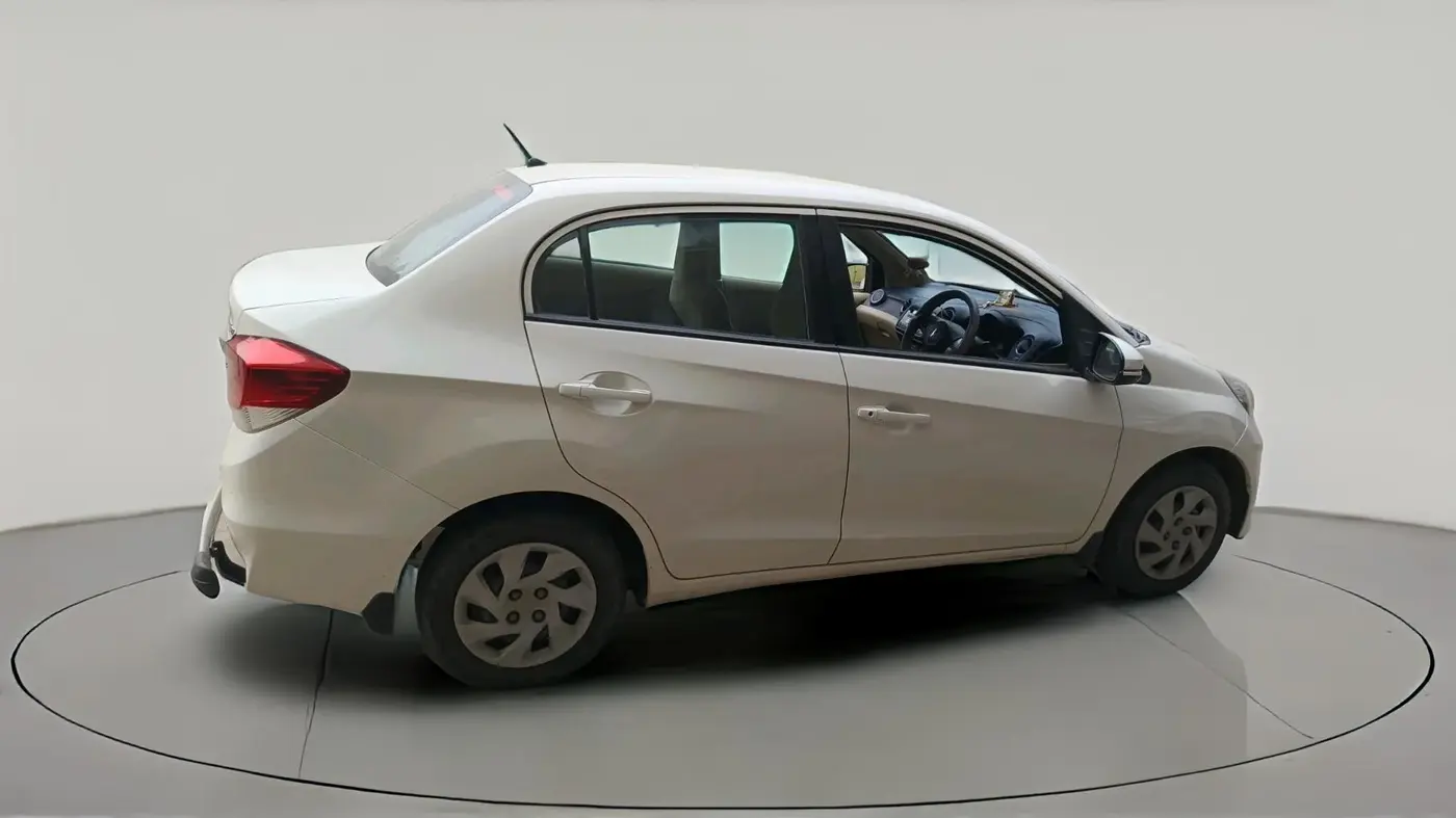 2015 Honda Amaze 1.5L I-DTEC SX, Diesel, Manual, 4,60,000 km, exterior