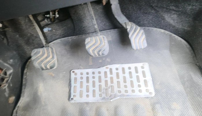 2017 Renault Kwid RXT 1.0, Petrol, Manual, 26,079 km, interior