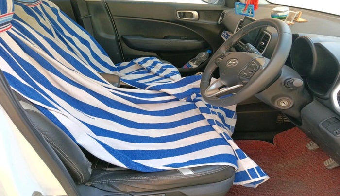 2019 Hyundai VENUE SX 1.0 TURBO, Petrol, Manual, 27,543 km, interior