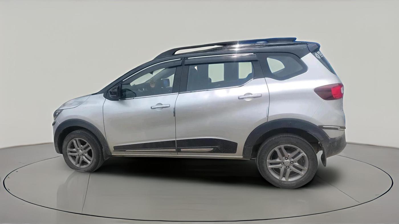 2024 Renault TRIBER RXZ, Petrol, Manual, 19,795 km, exterior