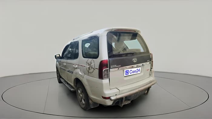 2015 Tata Safari Storme 2.2 VX 4X2, Diesel, Manual, 50,345 km, exterior