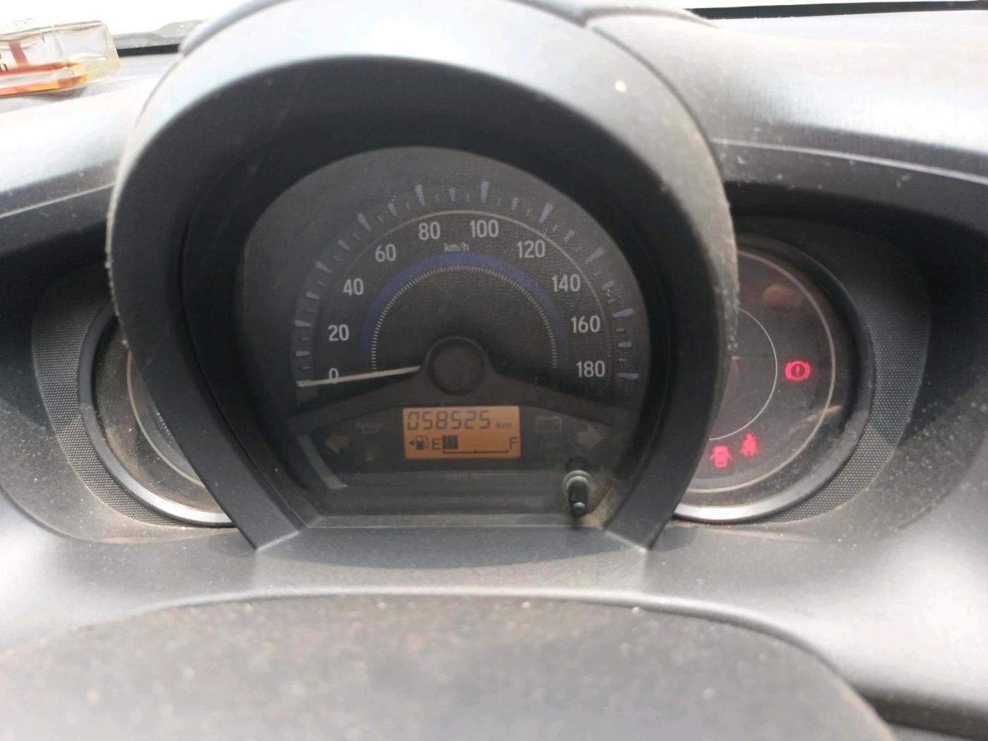 2015 Honda Amaze 1.5L I-DTEC SX, Diesel, Manual, 58,525 km, interior