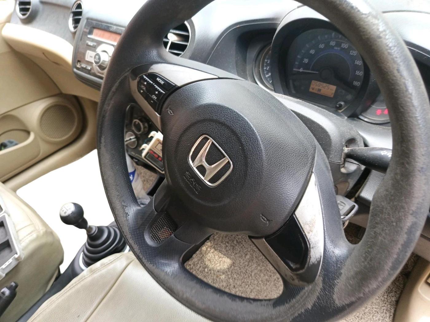2015 Honda Amaze 1.5L I-DTEC SX, Diesel, Manual, 58,525 km, interior