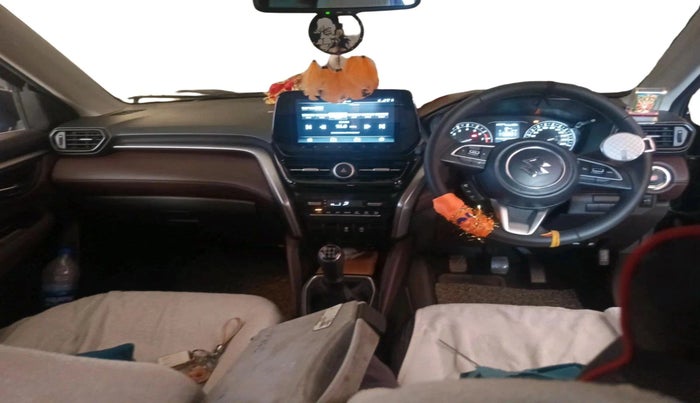 2024 Maruti Grand Vitara ALPHA SMART HYBRID, Petrol, Manual, 9,662 km, interior