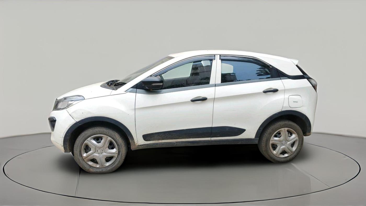 2019 Tata NEXON XM PETROL, Petrol, Manual, 33,847 km, exterior