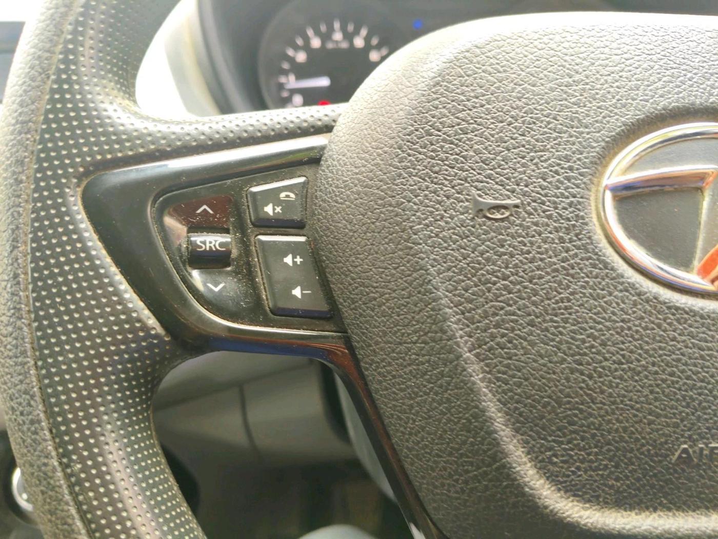 2019 Tata NEXON XM PETROL, Petrol, Manual, 33,847 km, interior