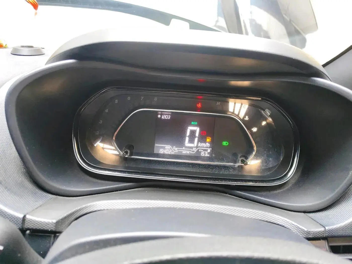 2023 Tata NEXON XZ PLUS PETROL DARK EDITION, Petrol, Manual, 15,402 km, interior