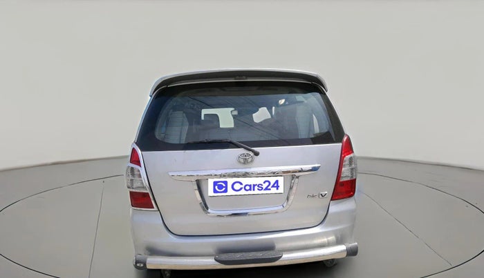 2013 Toyota Innova 2.5 VX 8 STR, Diesel, Manual, 1,63,143 km, exterior