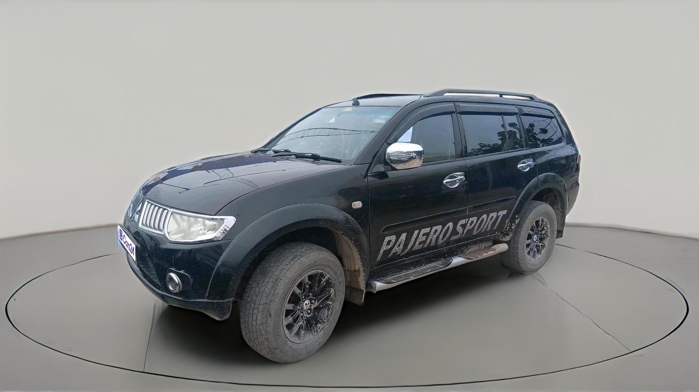 2014 Mitsubishi Pajero Sport 2.5 MT 4X4, Diesel, Manual, 1,26,134 km, exterior