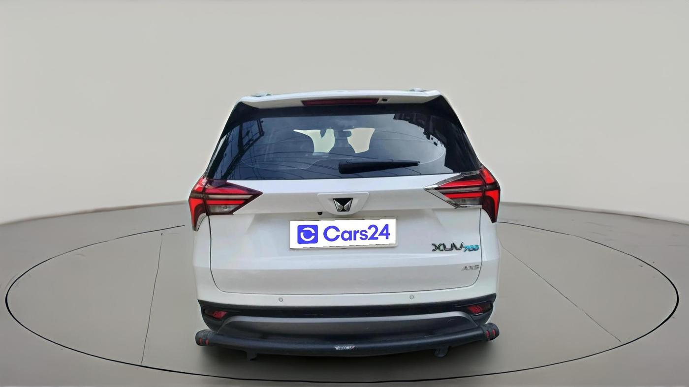 2023 Mahindra XUV700 AX 5 D AT 5 STR, Diesel, Automatic, 35,692 km, exterior