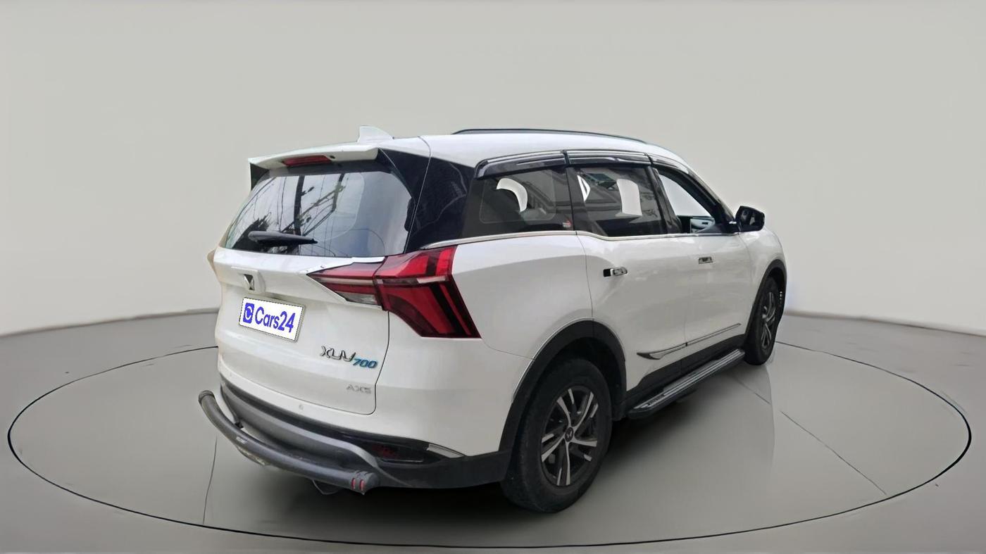 2023 Mahindra XUV700 AX 5 D AT 5 STR, Diesel, Automatic, 35,692 km, exterior