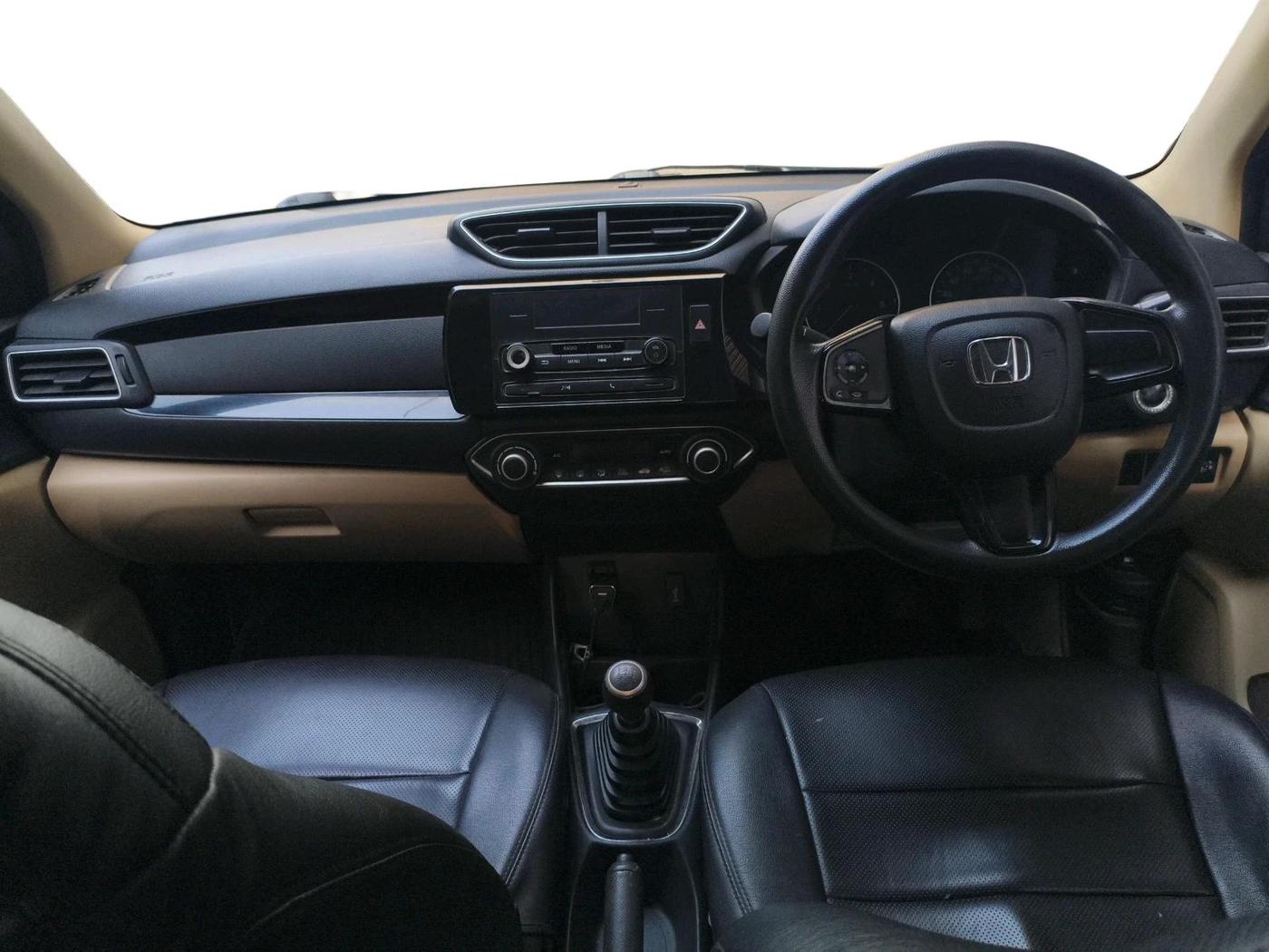 2019 Honda Amaze 1.5L I-DTEC V, Diesel, Manual, 64,616 km, interior