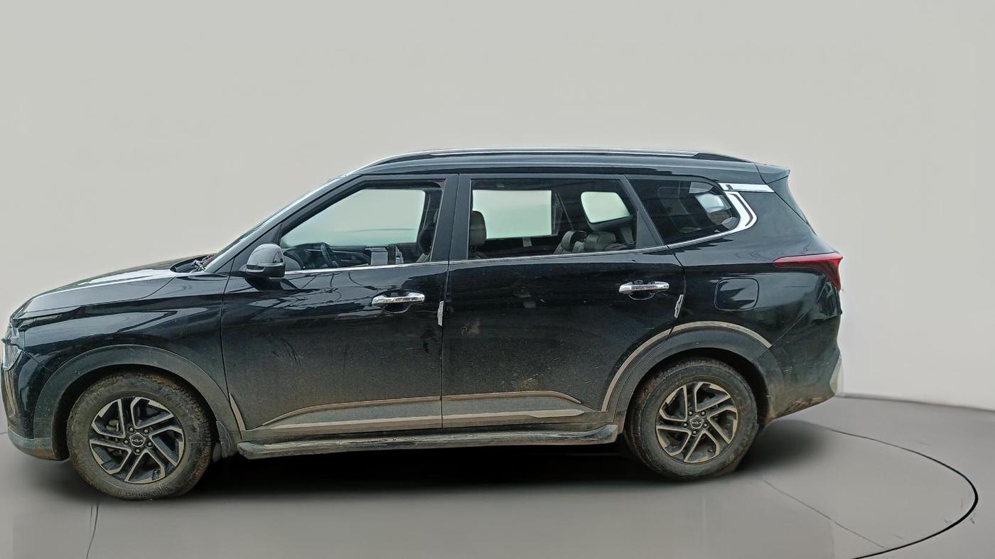 2023 KIA CARENS LUXURY PLUS 1.5 IMT PETROL, Petrol, Manual, 89,371 km, exterior