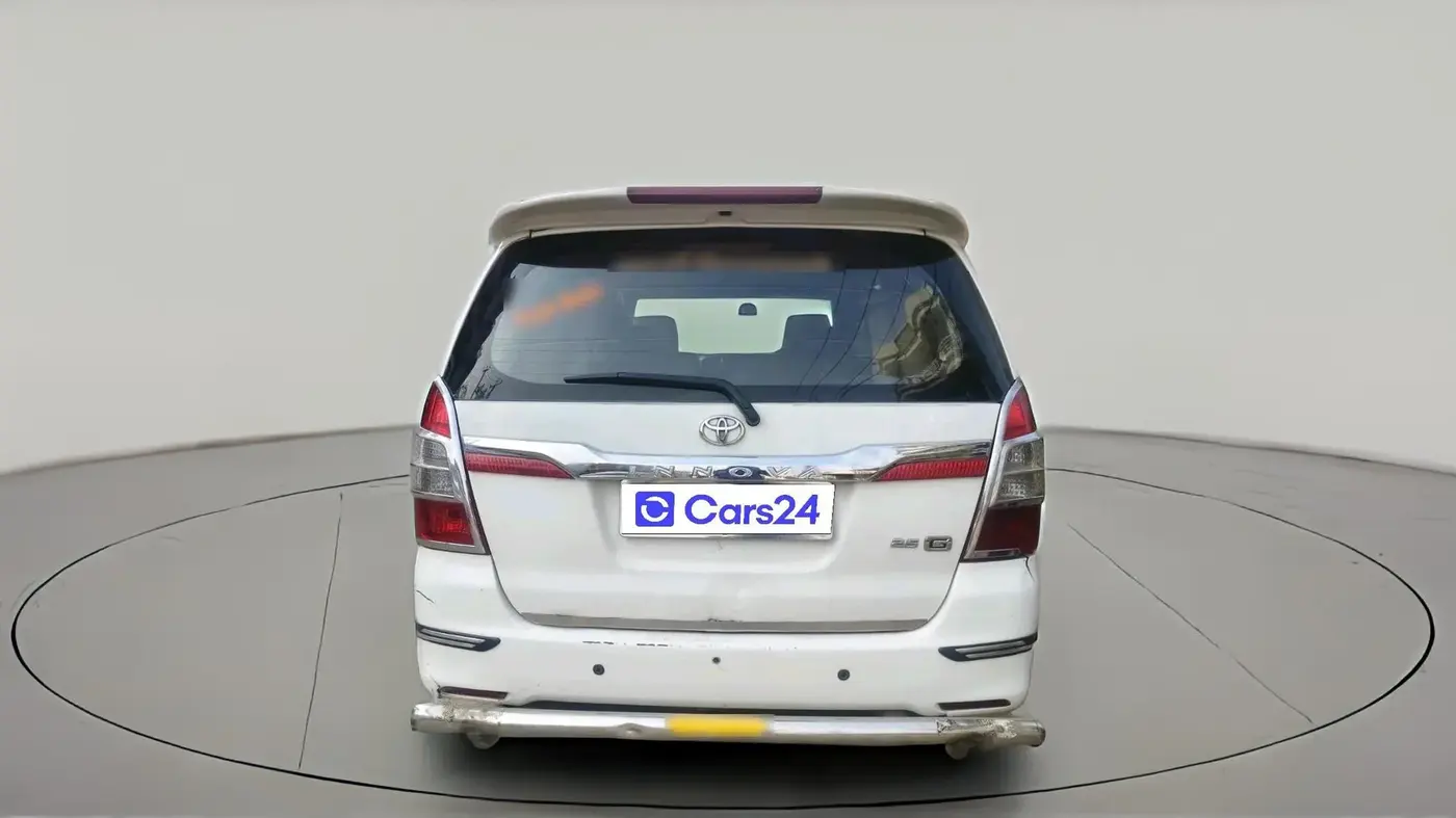 2013 Toyota Innova 2.5 GX 8 STR, Diesel, Manual, 3 km, exterior