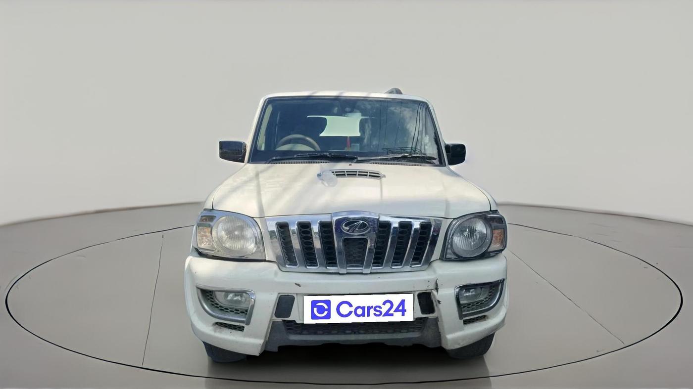 2013 Mahindra Scorpio VLX 2WD, Diesel, Manual, 1,26,998 km, exterior