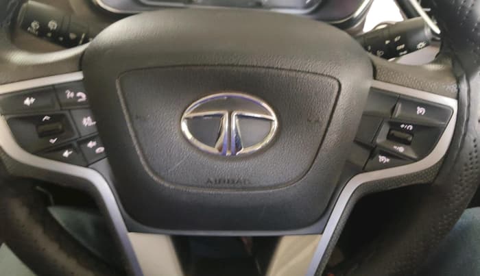 2022 Tata Harrier XT PLUS 2.0L KRYOTEC, Diesel, Manual, 27,787 km, interior
