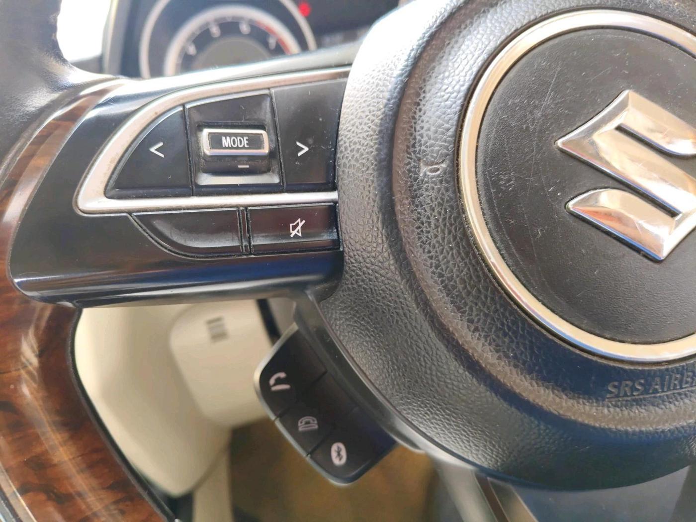 2018 Maruti Dzire ZXI, Petrol, Manual, 30,906 km, interior