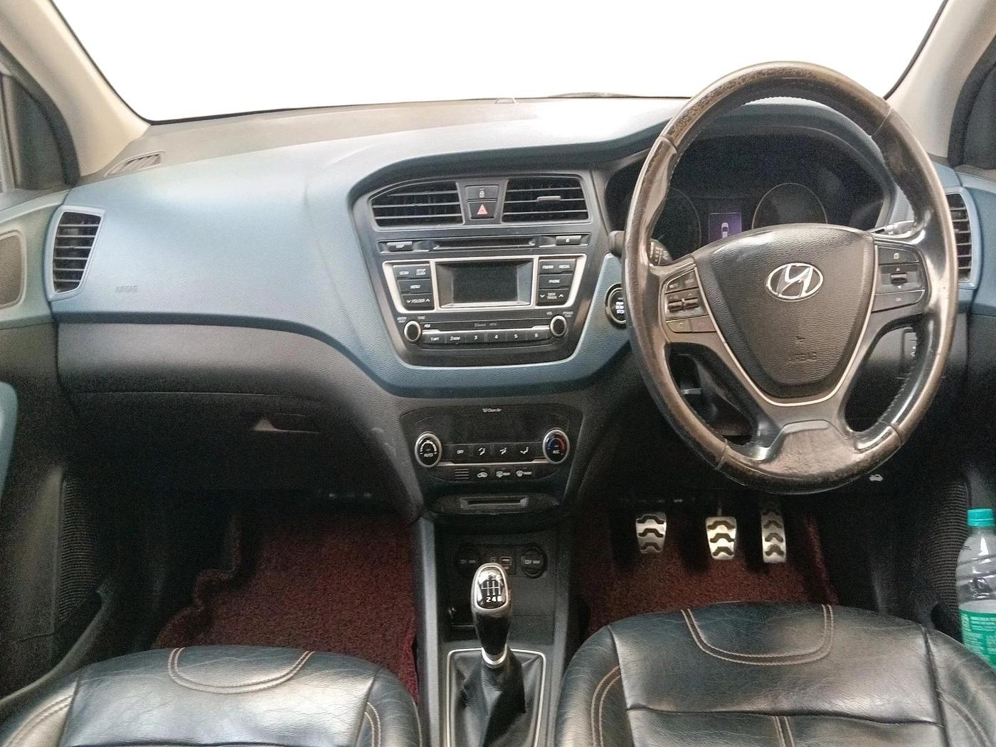 2015 Hyundai i20 Active 1.4 SX, Diesel, Manual, 86,313 km, interior
