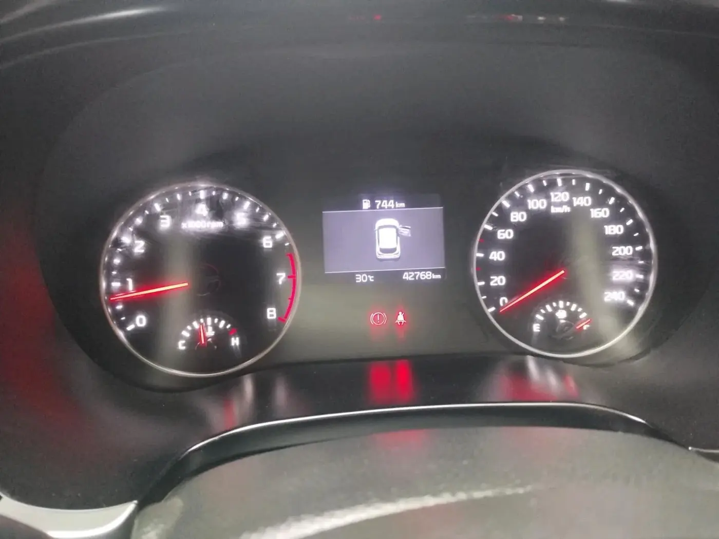 2020 KIA SELTOS HTK PLUS 1.5, Petrol, Manual, 42,768 km, interior