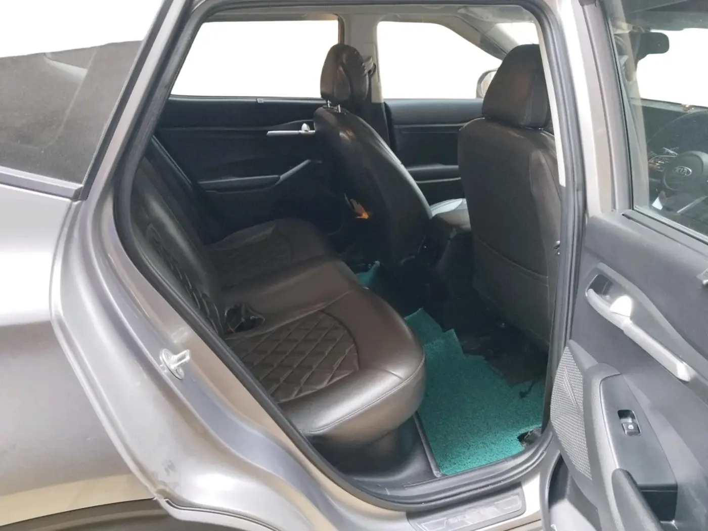 2020 KIA SELTOS HTK PLUS 1.5, Petrol, Manual, 42,768 km, interior