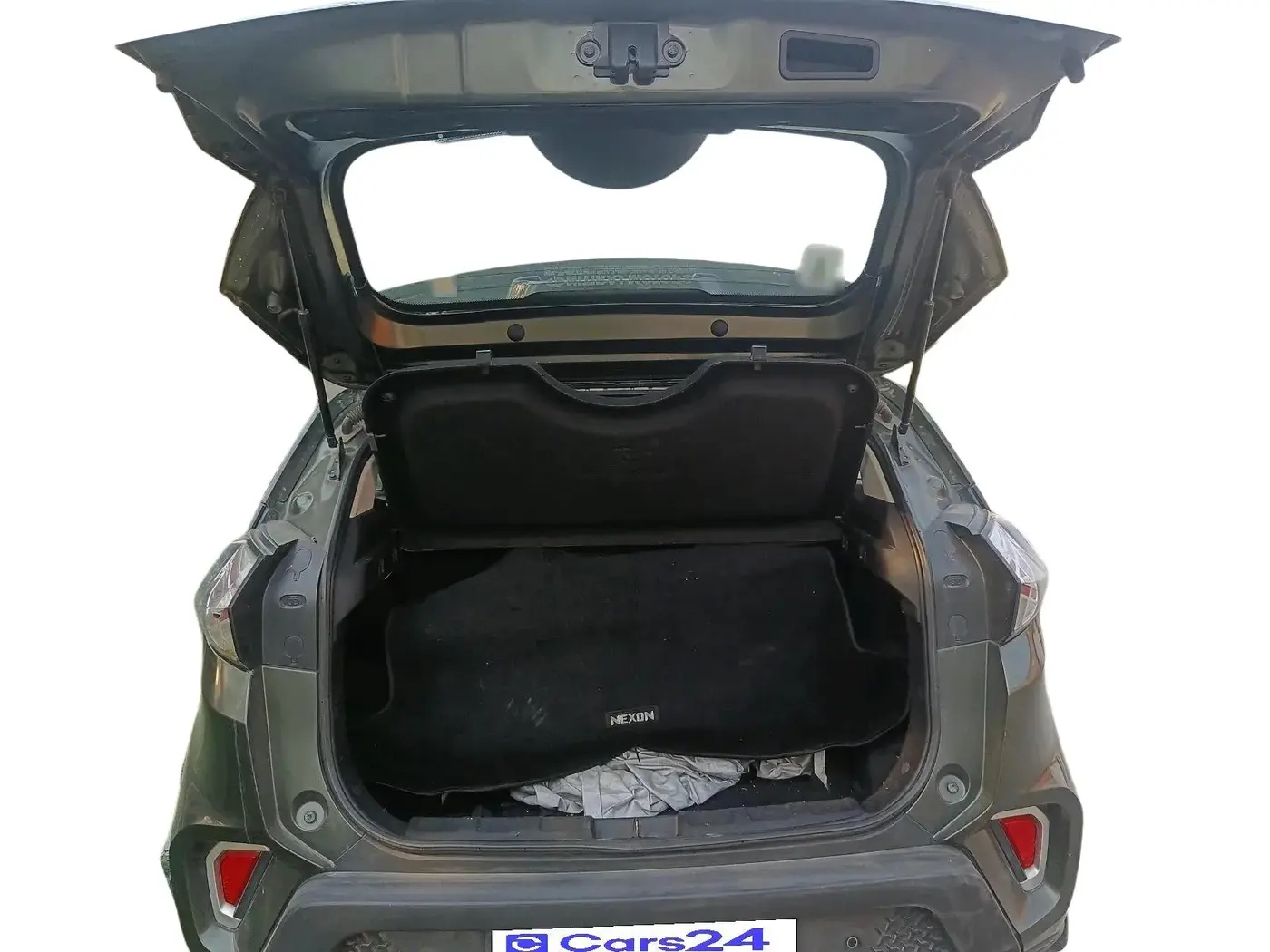 2023 Tata NEXON XZ PLUS PETROL, Petrol, Manual, 28,357 km, exterior