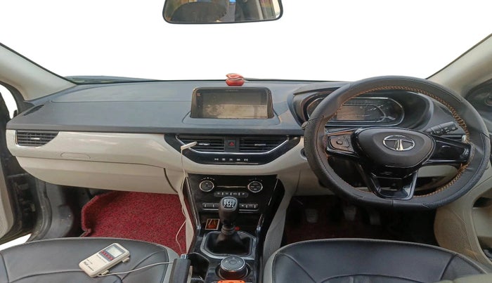2023 Tata NEXON XZ PLUS PETROL, Petrol, Manual, 28,357 km, interior