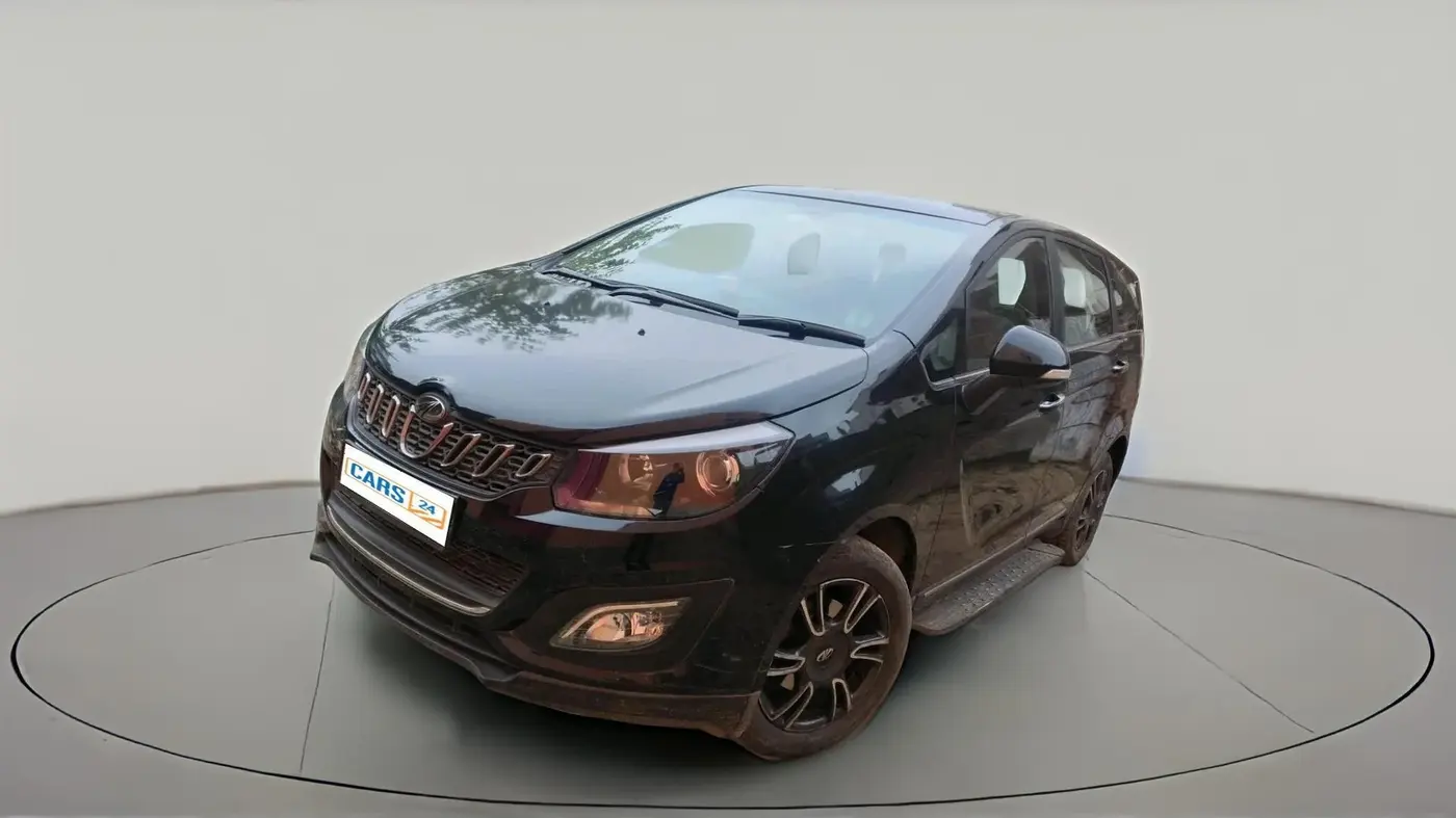 2019 Mahindra MARAZZO M8 8 STR, Diesel, Manual, 53,478 km, exterior