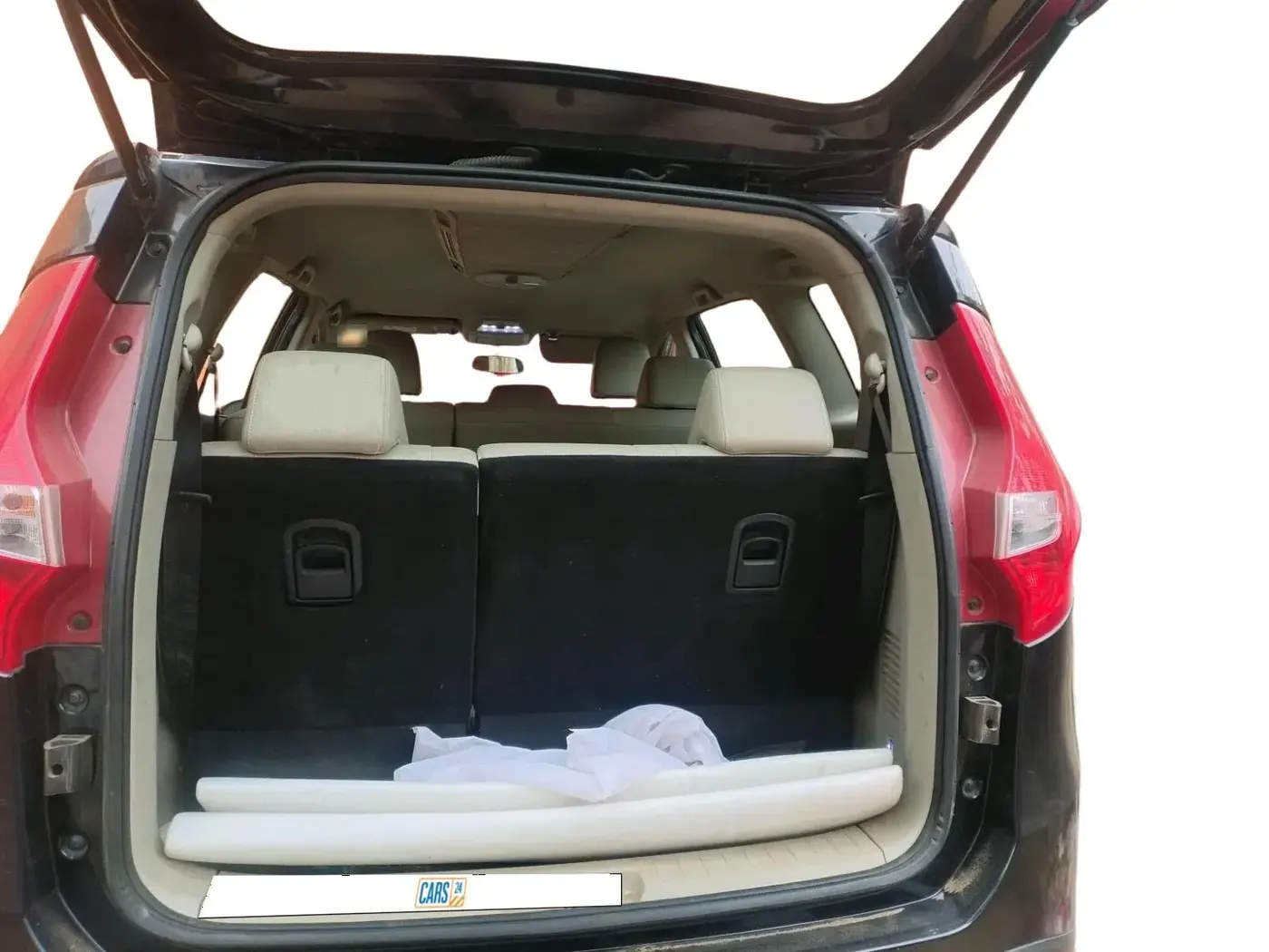 2019 Mahindra MARAZZO M8 8 STR, Diesel, Manual, 53,478 km, exterior