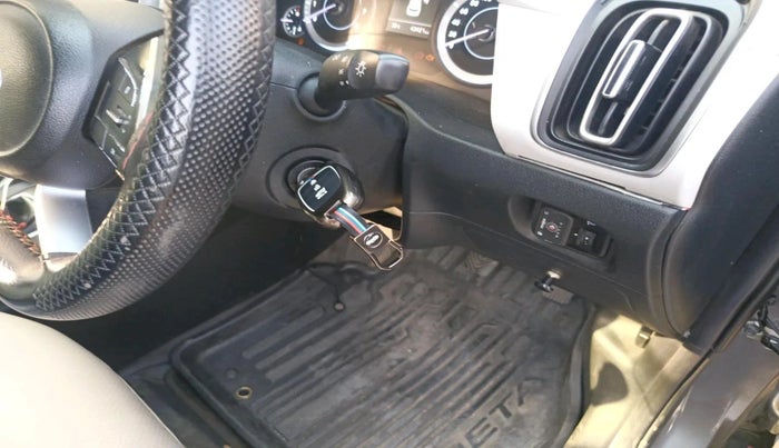 2022 Hyundai Creta EX 1.5 PETROL, CNG, Manual, 43,421 km, interior