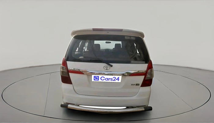 2012 Toyota Innova 2.5 G 7 STR, Diesel, Manual, 1,11,012 km, exterior