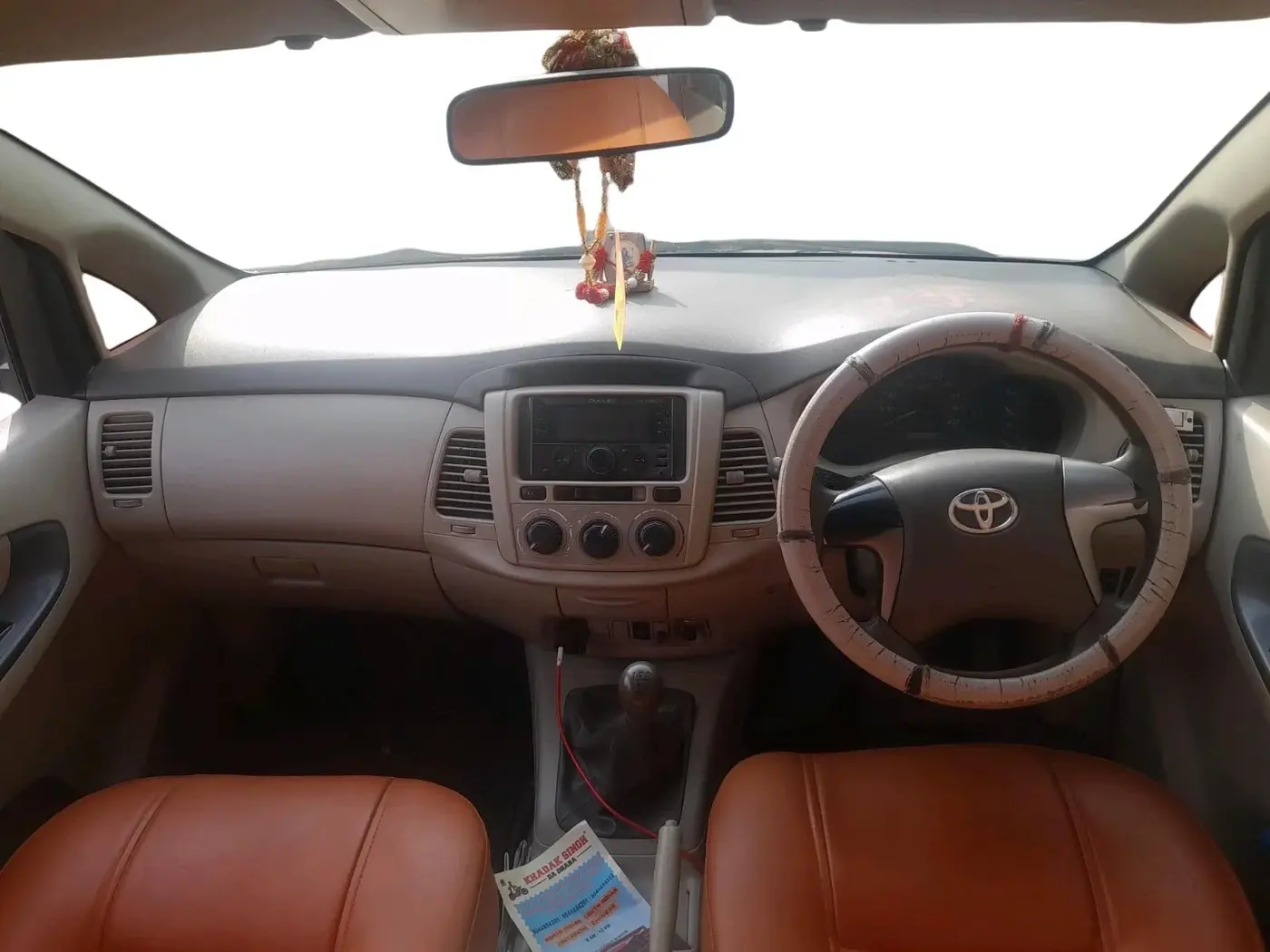 2012 Toyota Innova 2.5 G 7 STR, Diesel, Manual, 1,15,500 km, interior
