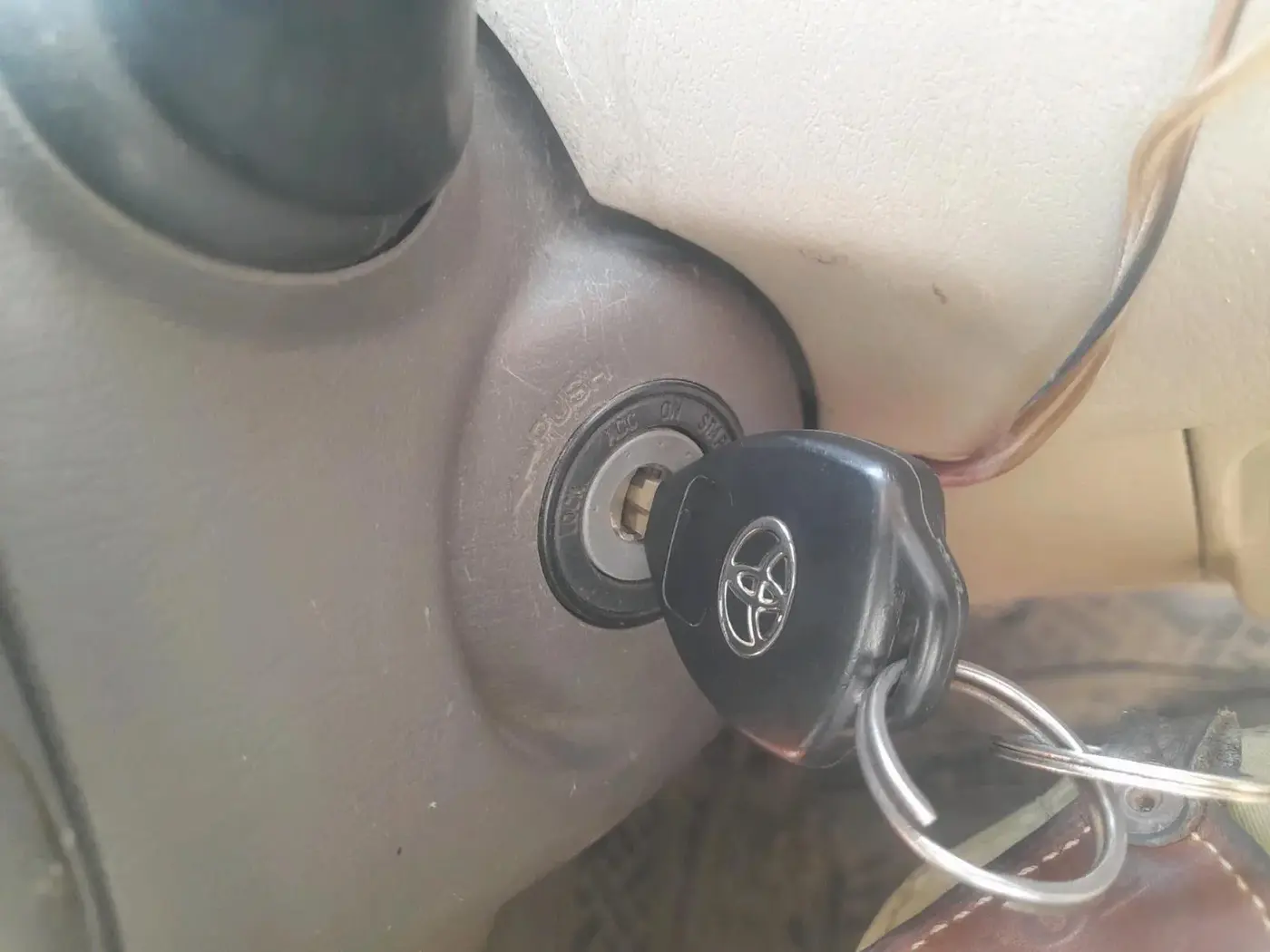 2012 Toyota Innova 2.5 G 7 STR, Diesel, Manual, 1,15,500 km, interior